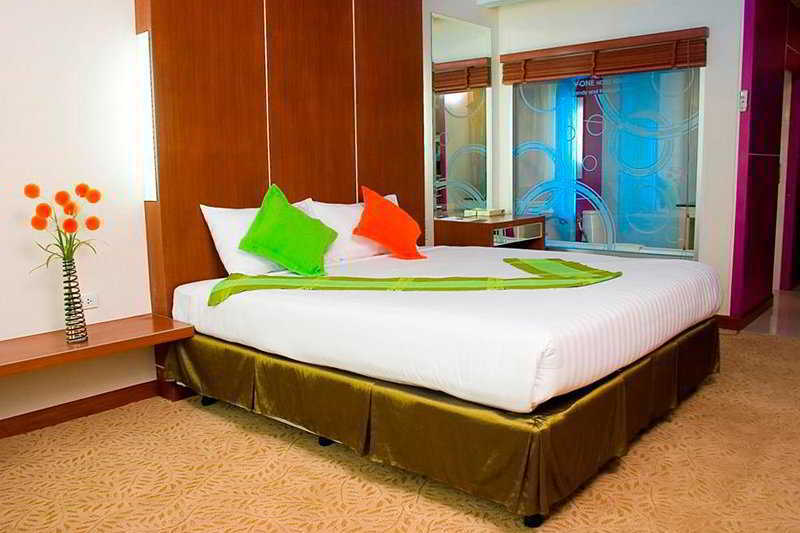 V-One Hotel Korat Nakhonratchasima Εξωτερικό φωτογραφία